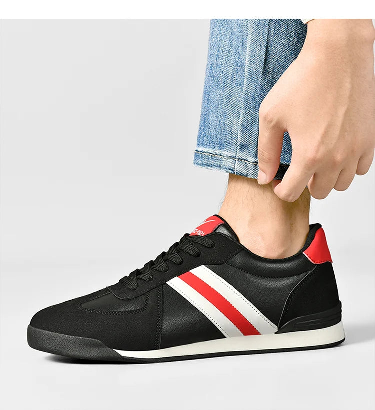 2026 Men Retro Sneakers Flat Sole Versatile Casual Shoes Comfortable Daily Footwear Stylish Vintage Men's Footwear