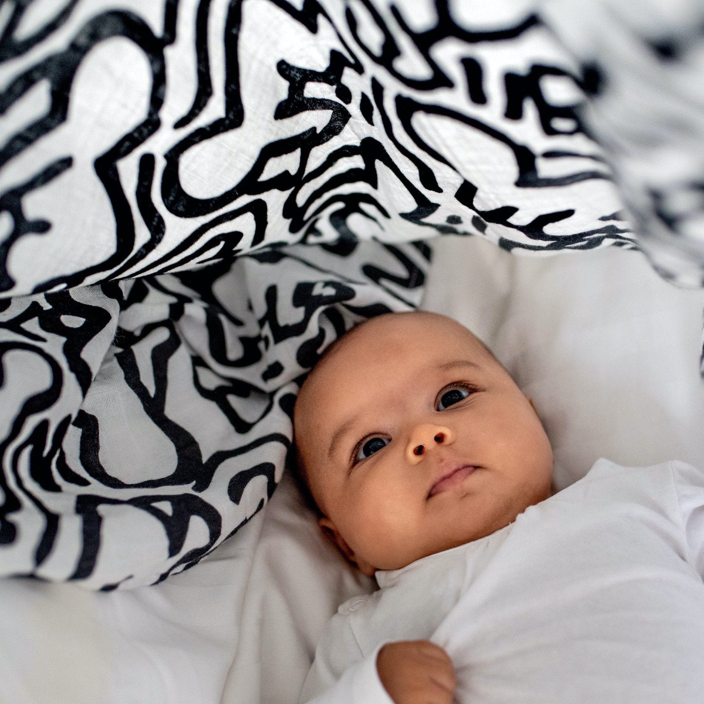 ETTA LOVES x KEITH HARING 2-PACK MUSLIN SQUARES - SAMPLE SALE (UNBOXED)