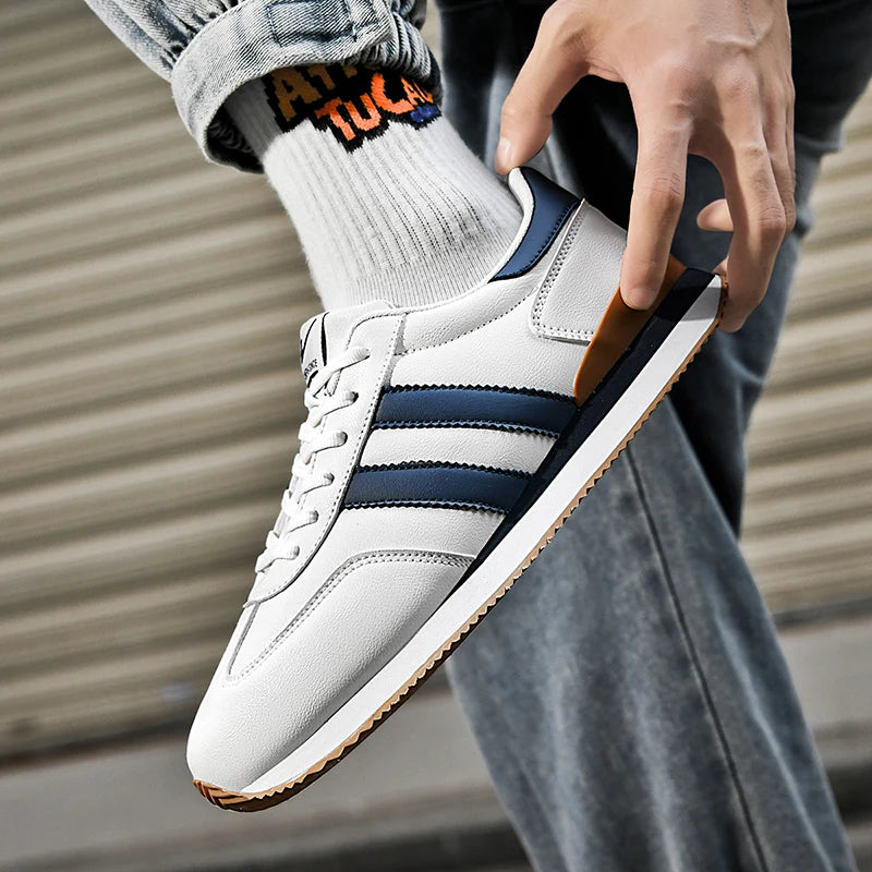 2026 Men Retro Sneakers Casual Shoes White Green Fashion Comfortable Daily Footwear