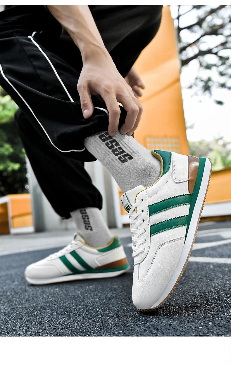 2026 Men Retro Sneakers Casual Shoes White Green Fashion Comfortable Daily Footwear