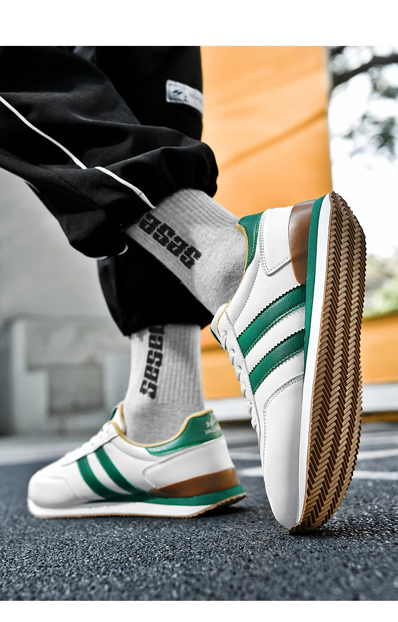 2026 Men Retro Sneakers Casual Shoes White Green Fashion Comfortable Daily Footwear