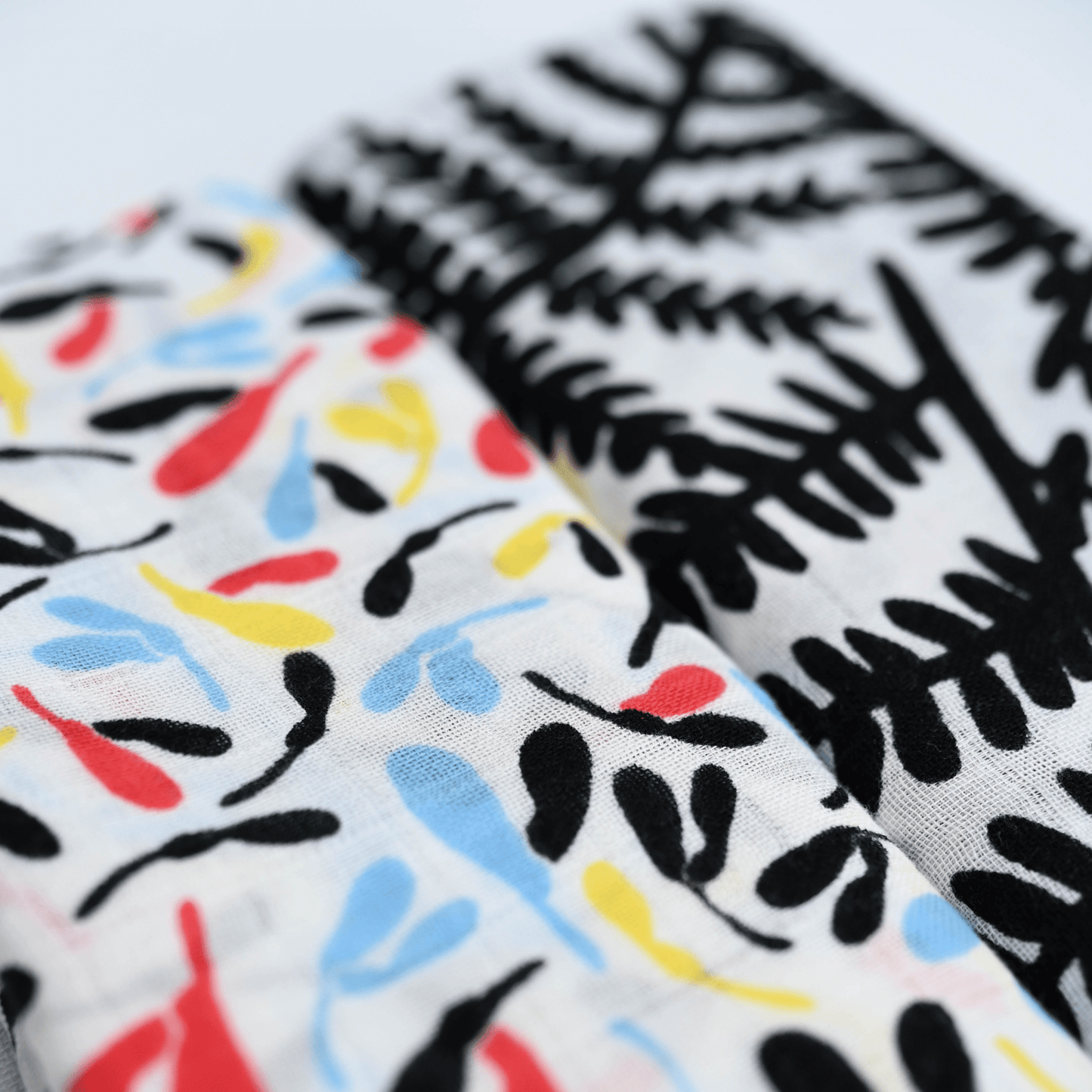GIFT COLLECTION BOX IN 'PLANT PRINT'- for babies' first year